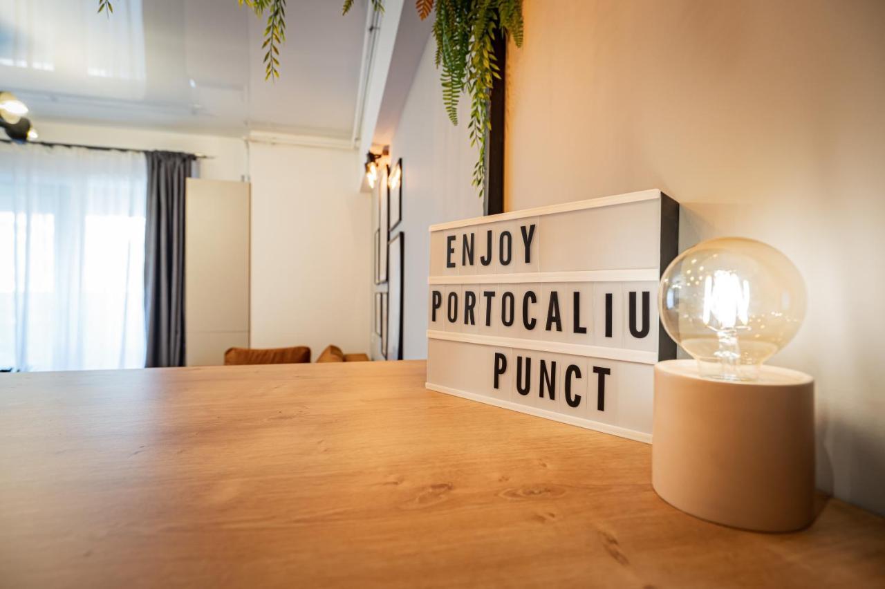 Portocaliu Punct Apartment Mamaia